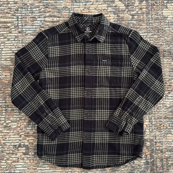 Boys RVCA Button Down Shirt - Picture 2 of 10